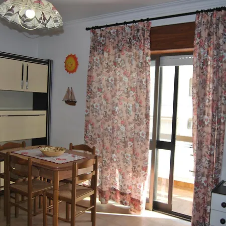 Apartment At Monte Gordo Beach Ocean View Exterior photo